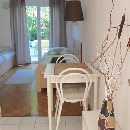 Apartment Studio Zusterna Koper
